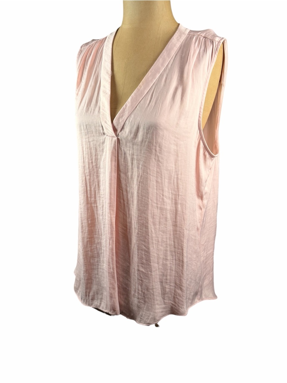 VINCE CAMUTO Blush Pink Pleated Tank Blouse